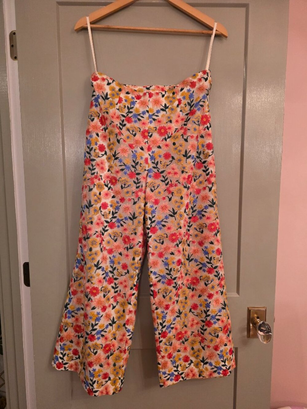 Antonio Melani & The Nat Note Embroidered Floral Highwaisted Cropped Pants